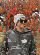 Load image into Gallery viewer, Shack Winter Beanie - Grey